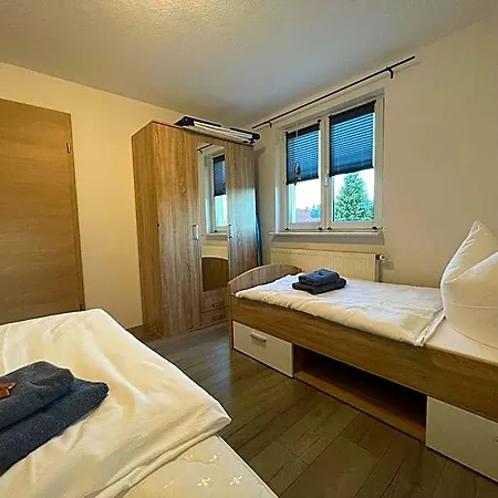& Zum Loewen Hotel