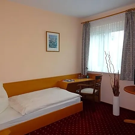 & Zum Loewen Hotel Eisenach