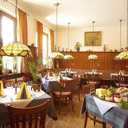 & Zum Loewen 3* Eisenach